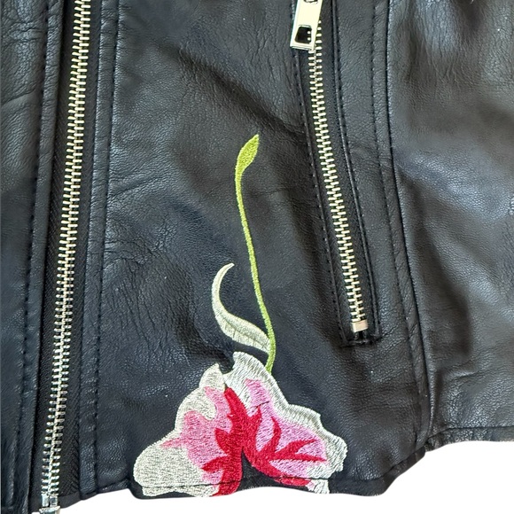 Vegan leather, embroidered, studded moto jacket, zippers, Ci Sono by Cavalini - Picture 6 of 9